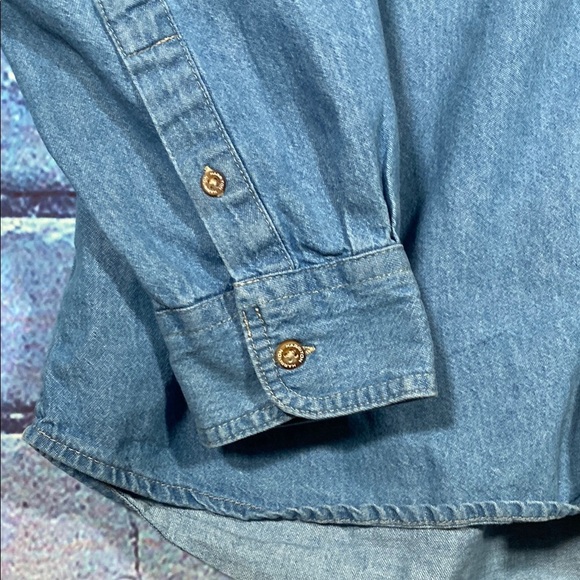 Harriton Denim Button-Up Shirt L Light Wash Embroidered Maya Lin School Husky - Picture 5 of 11